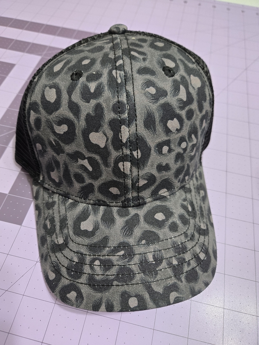 Infinity BrandsWomen's Black Leopard/Black Cotton Baseball Cap Snapback Hat Pony
